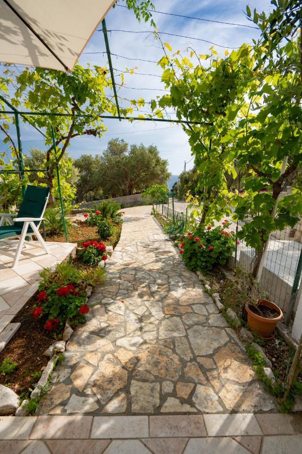 Apartamento Kuca Za Odmor Denona Borovići Exterior foto