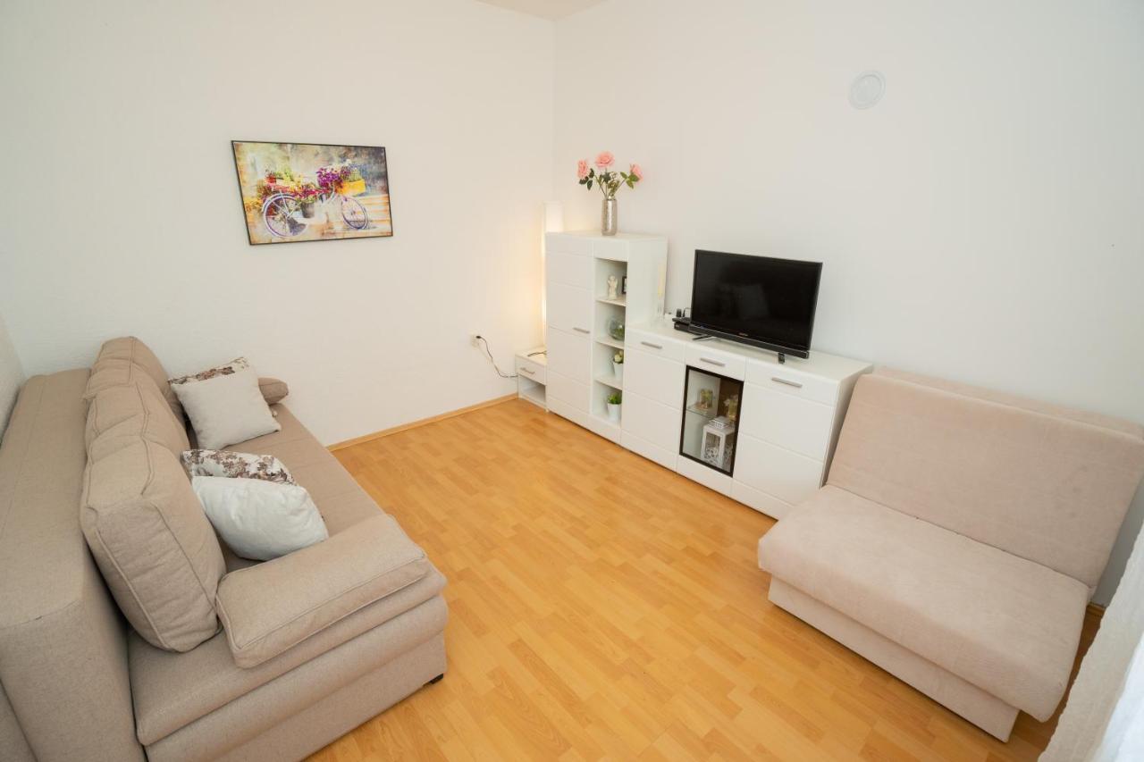 Apartamento Kuca Za Odmor Denona Borovići Exterior foto