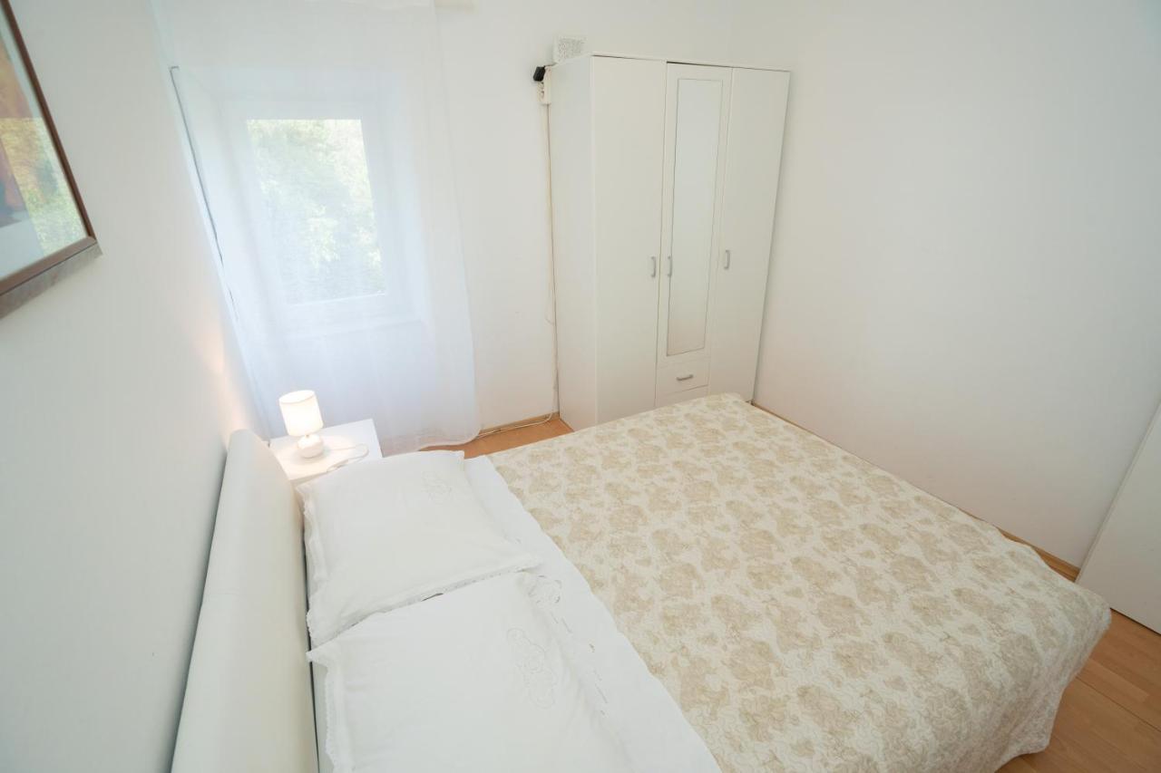 Apartamento Kuca Za Odmor Denona Borovići Exterior foto